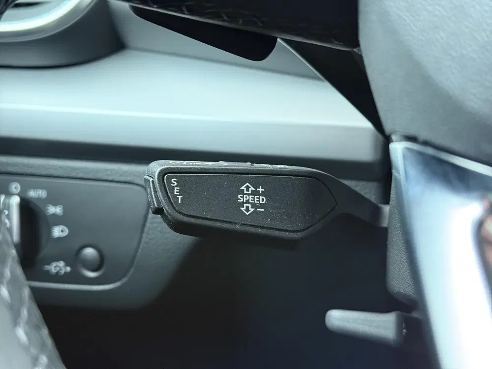 Audi Q5 50 TFSI e Pro Line uit 2023, foto 11