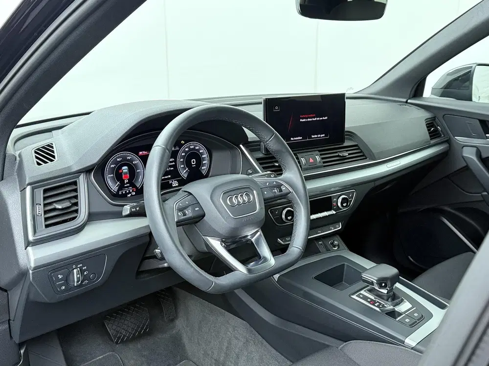Audi Q5 50 TFSI e Pro Line uit 2023, foto 7