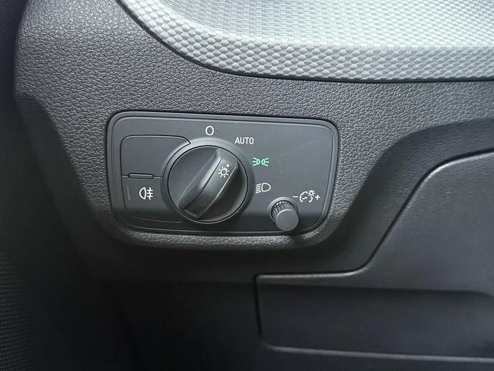Audi Q2 30 TFSI Pro Line uit 2022, foto 10