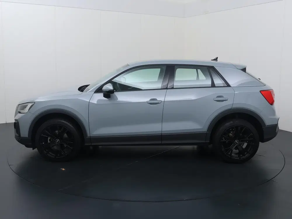 Audi Q2 30 TFSI Pro Line uit 2022, foto 2