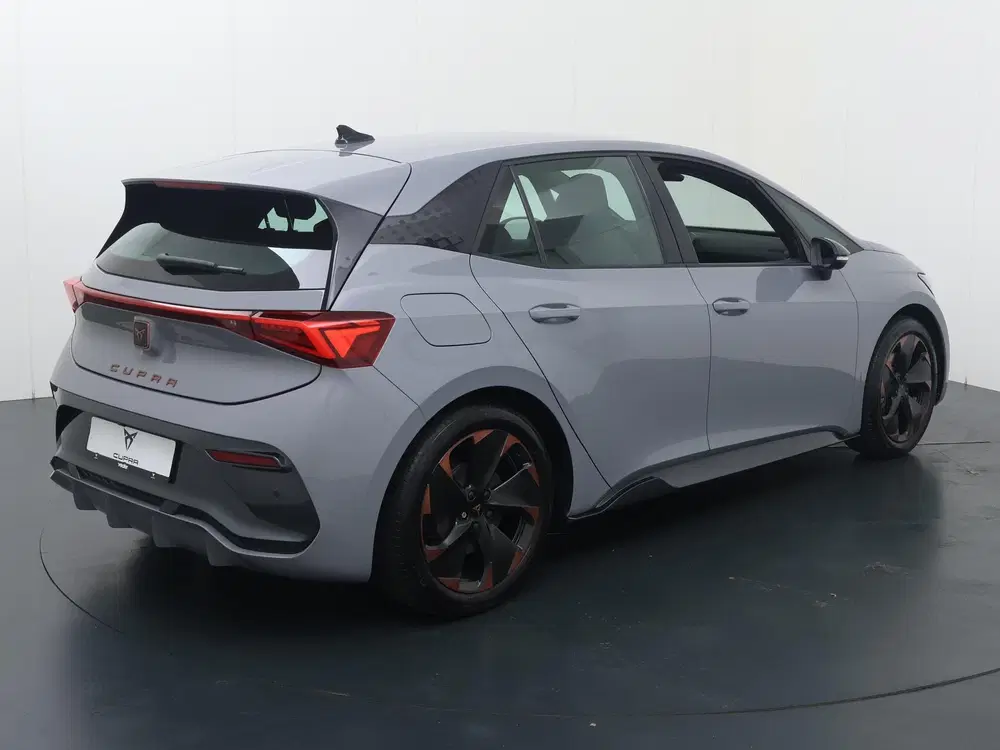 Cupra Born eBoost 62 kWh uit 2023, foto 5