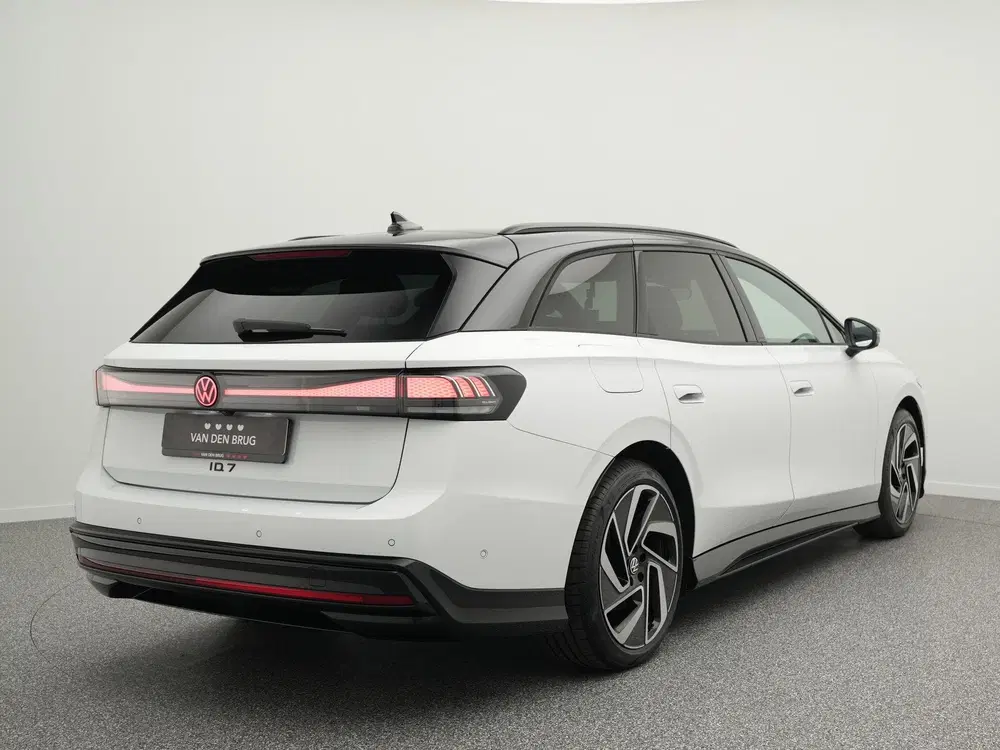 Volkswagen ID.7 Pro S Business 86 kWh 286pk uit 2025, foto 2