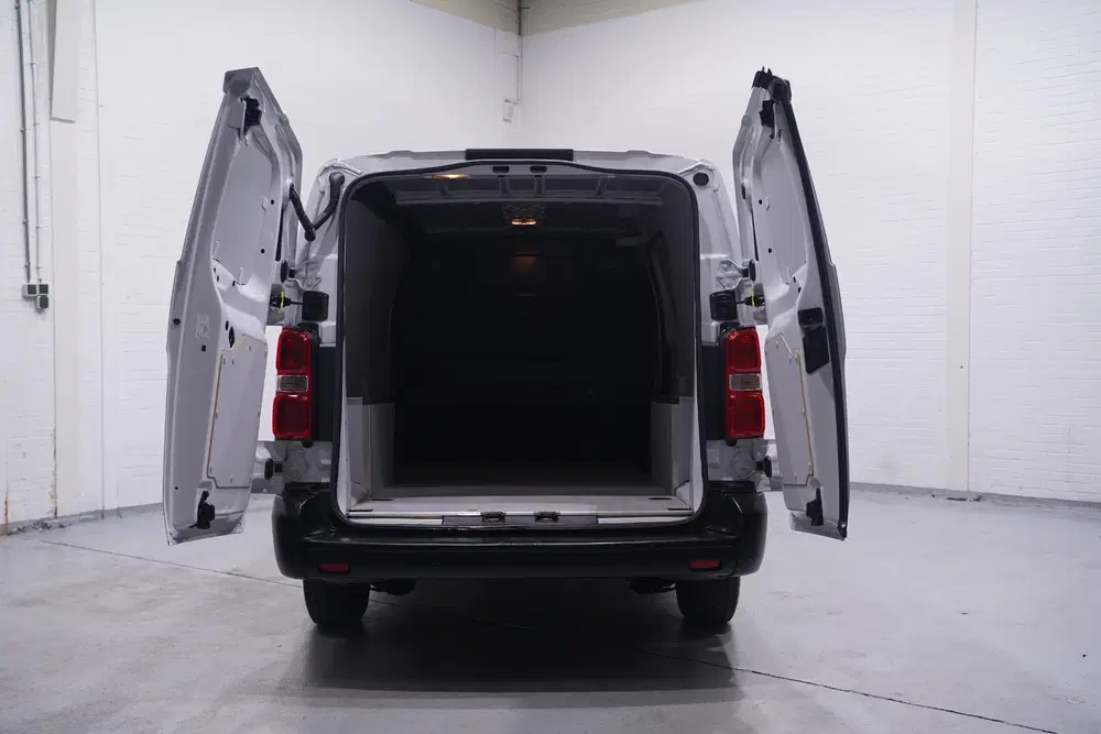 Fiat Scudo 1.5 Multijet 102 pk L3 Airco uit 2023, foto 13