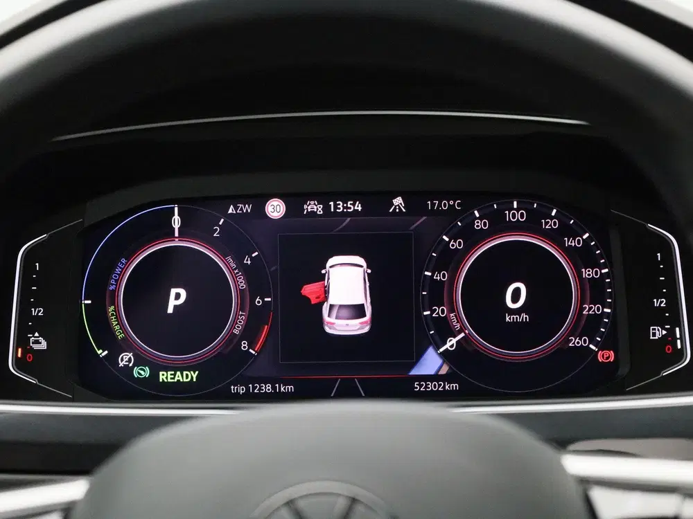 Volkswagen Tiguan 1.4 TSI eHybrid R-Line Business+ 245 PK uit 2021, foto 8