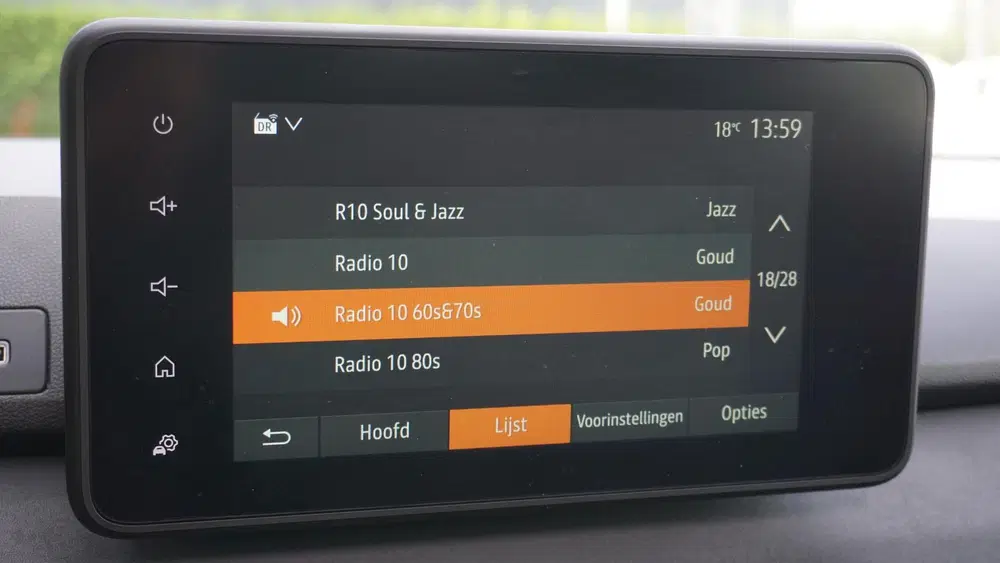 Dacia Sandero 1.0 TCe 90pk Automaat Extreme Schuifda uit 2023, foto 14