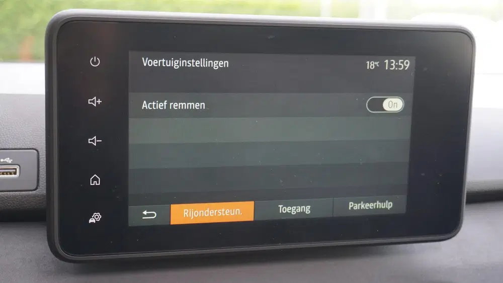 Dacia Sandero 1.0 TCe 90pk Automaat Extreme Schuifda uit 2023, foto 15