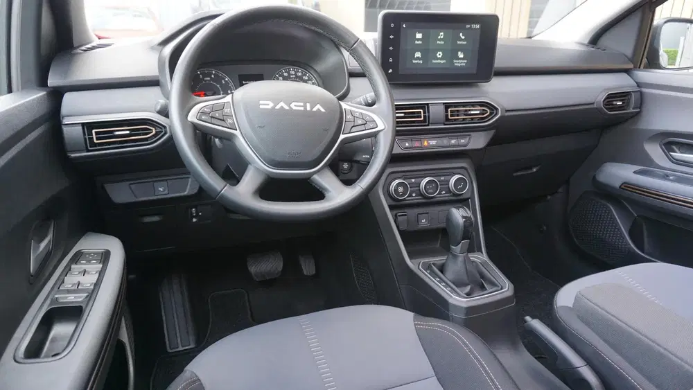 Dacia Sandero 1.0 TCe 90pk Automaat Extreme Schuifda uit 2023, foto 8