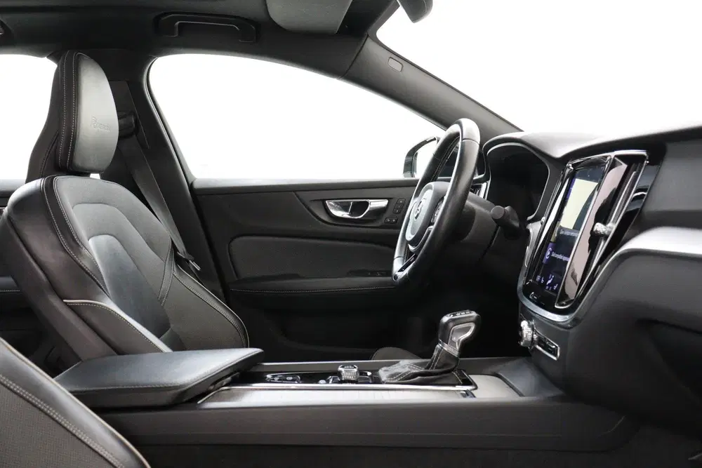 Volvo S60 T4 AUT. R-DESIGN uit 2020, foto 8