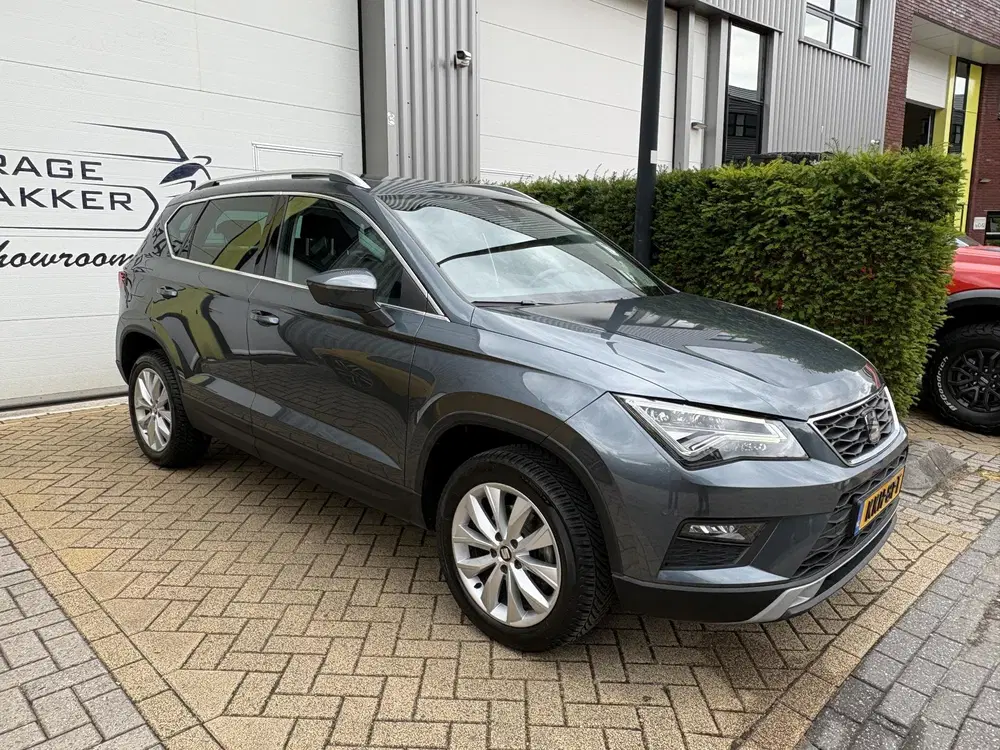 SEAT Ateca 1.5 TSI Business Intense DSG-Automaat uit 2019, foto 2
