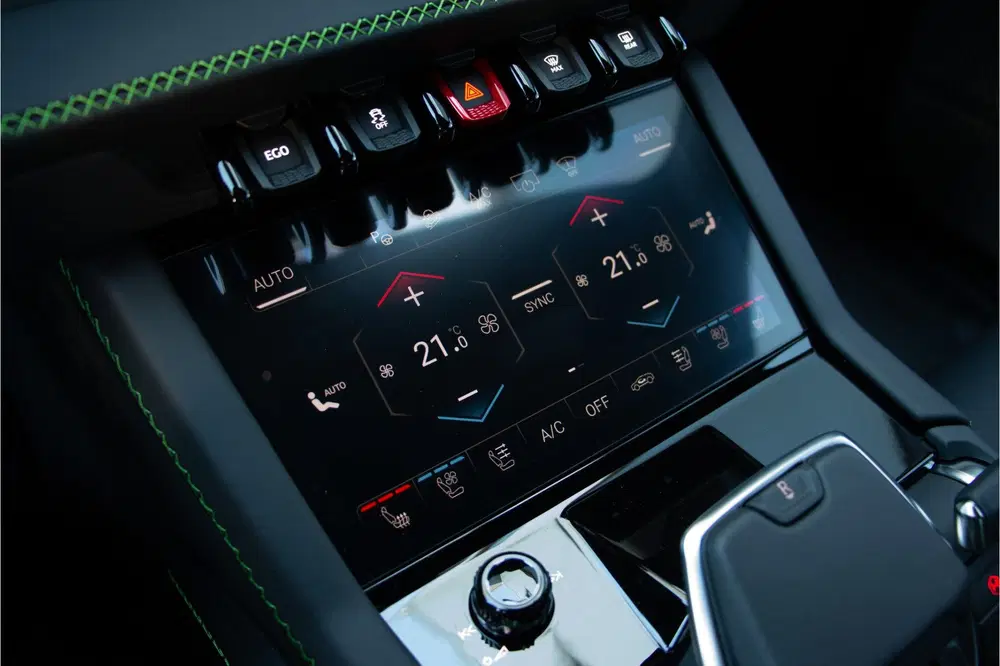 Lamborghini Urus 4.0 V8 Hybrid SE 800PK uit 2025, foto 11