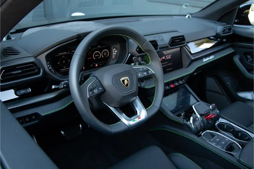 Lamborghini Urus 4.0 V8 Hybrid SE 800PK uit 2025, foto 4