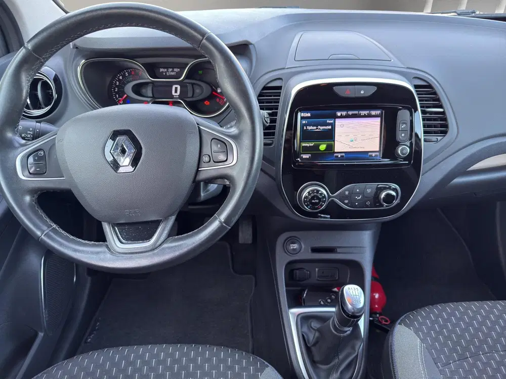 Renault Captur 1.3 TCe 130 Intens uit 2019, foto 14