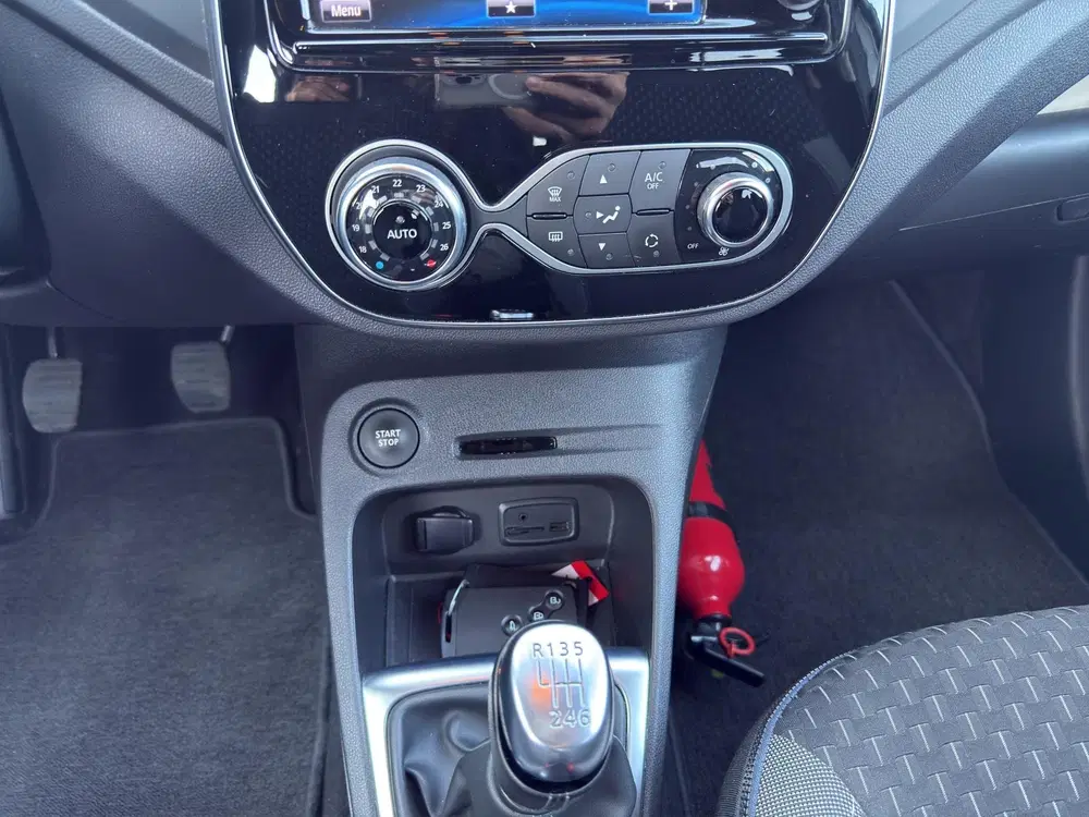 Renault Captur 1.3 TCe 130 Intens uit 2019, foto 15