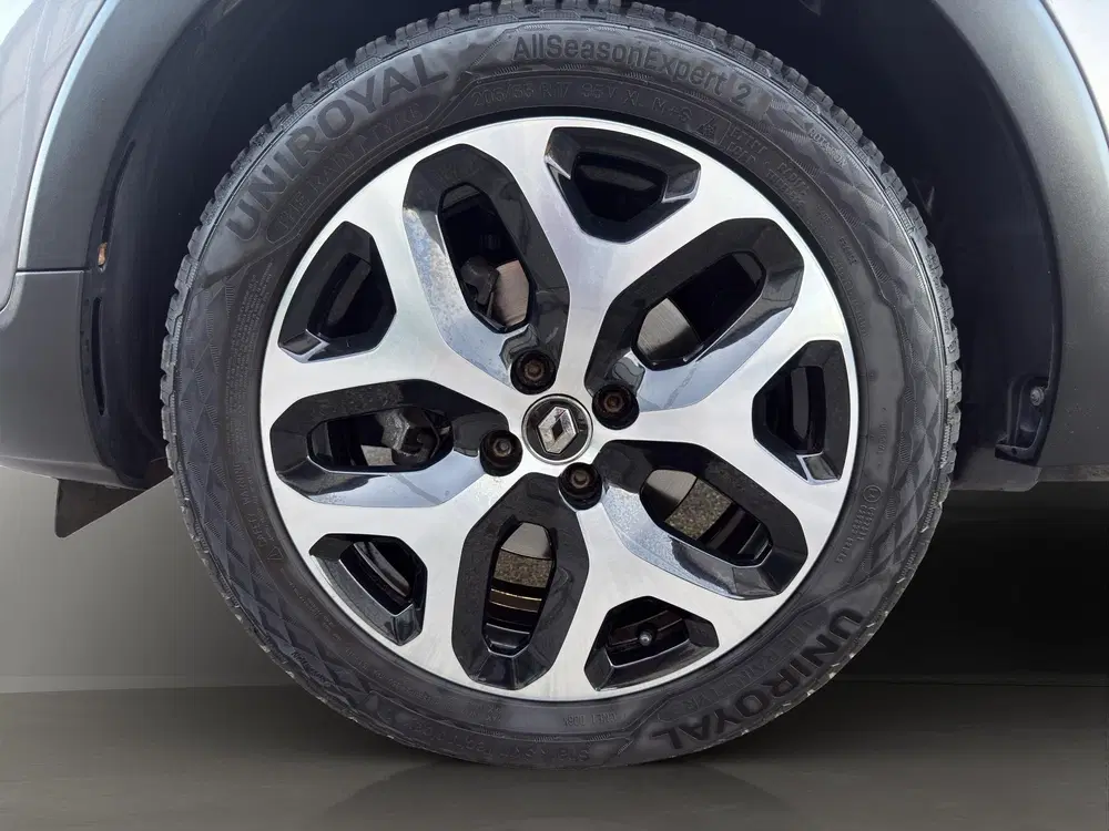Renault Captur 1.3 TCe 130 Intens uit 2019, foto 9
