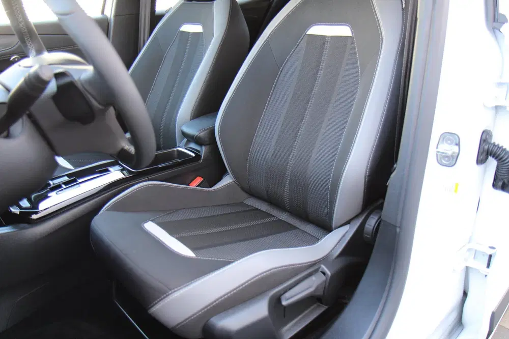 Opel Mokka 1.2 Turbo GS-Line Automaat Carplay Camera uit 2024, foto 8
