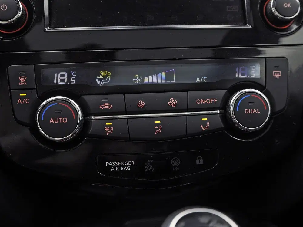 Nissan Qashqai 1.3 N-Connecta 159Pk Automaat (PANORAMADAK uit 2019, foto 10