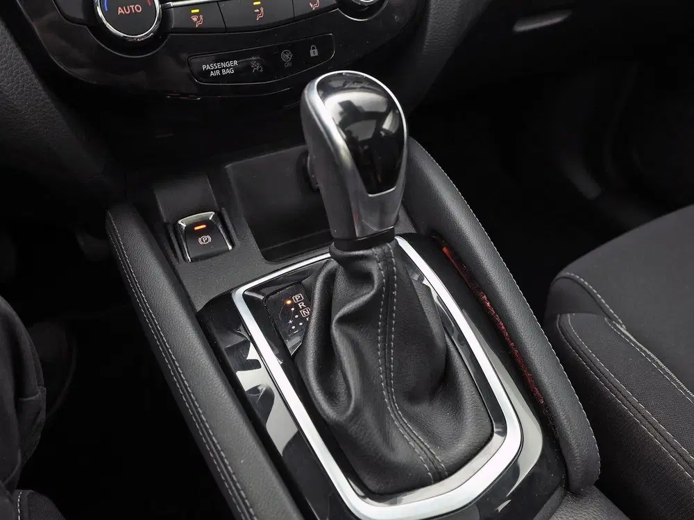 Nissan Qashqai 1.3 N-Connecta 159Pk Automaat (PANORAMADAK uit 2019, foto 12