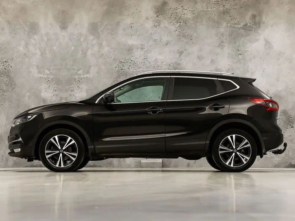 Nissan Qashqai 1.3 N-Connecta 159Pk Automaat (PANORAMADAK uit 2019, foto 2