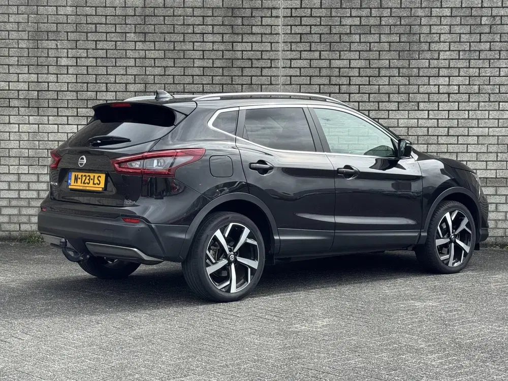 Nissan Qashqai 1.3 DIG-T Premium Edition uit 2021, foto 2