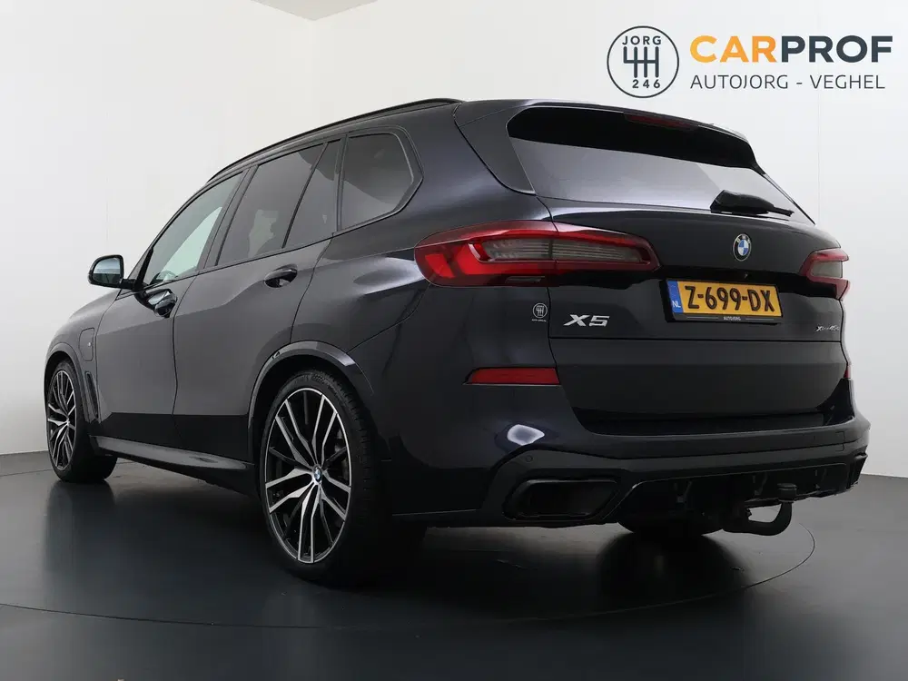BMW X5 xDrive45e High Executive M-Sport uit 2020, foto 2
