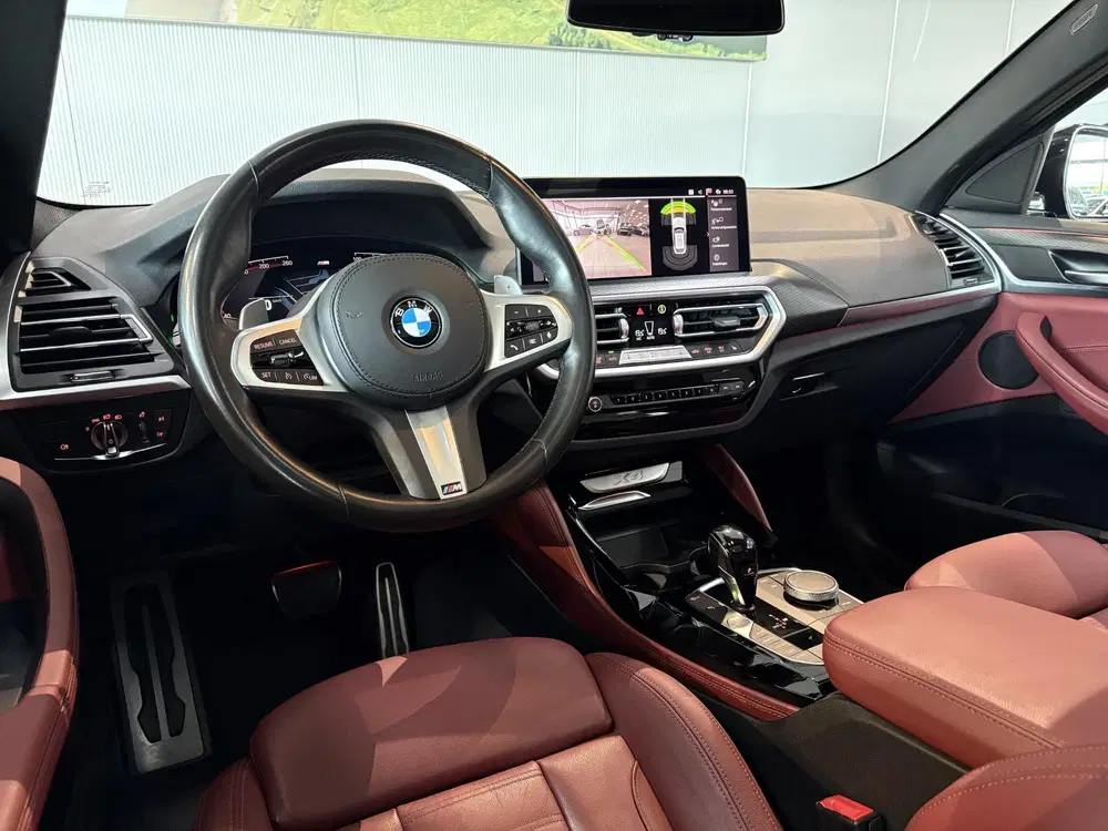 BMW X4 xDrive20i M Pakket uit 2022, foto 13