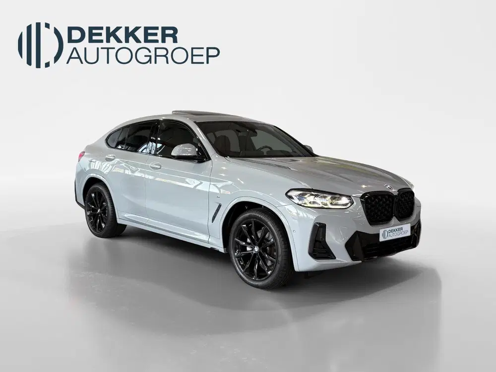 BMW X4 xDrive20i M Pakket uit 2022, foto 7