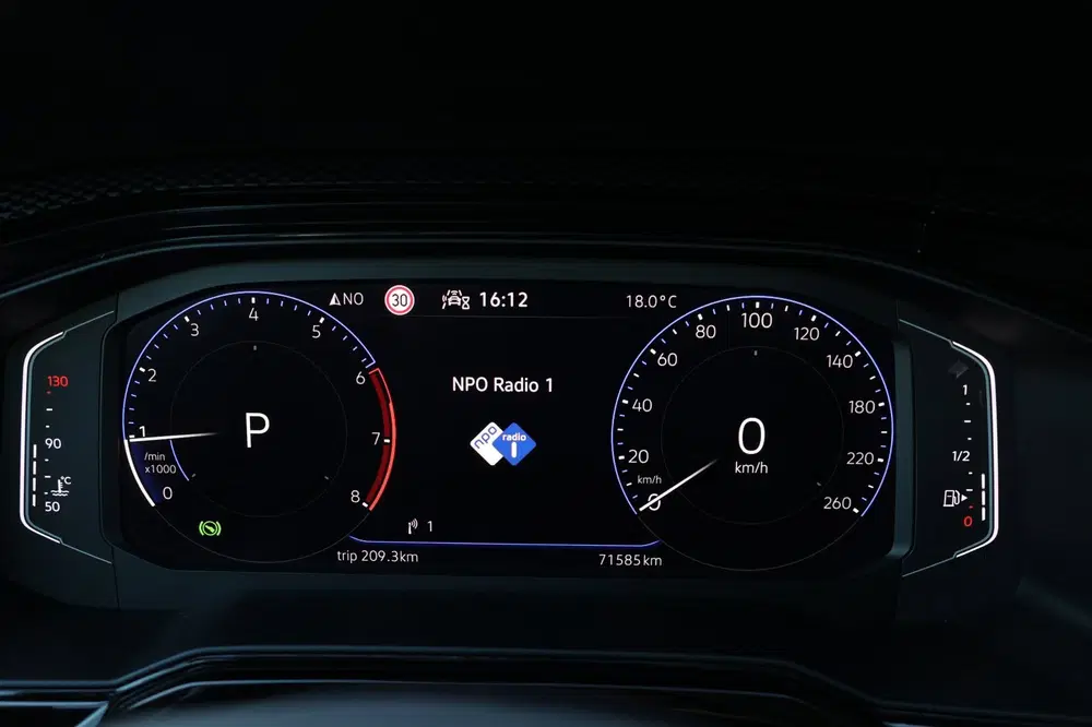 Volkswagen Polo 1.0 TSI Life DSG Lane-assist Carplay Cruis uit 2022, foto 4