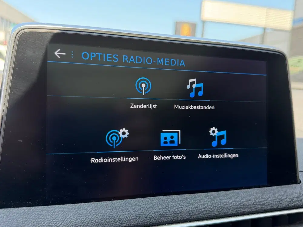 Peugeot 5008 1.2 PureTech Allure uit 2020, foto 12