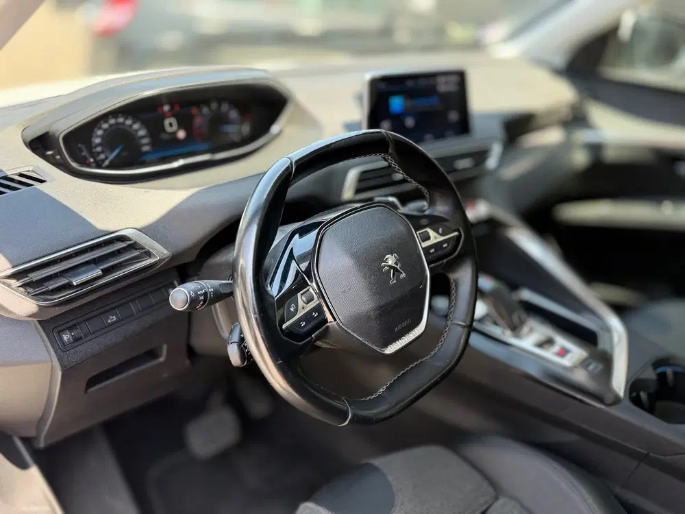 Peugeot 5008 1.2 PureTech Allure uit 2020, foto 7