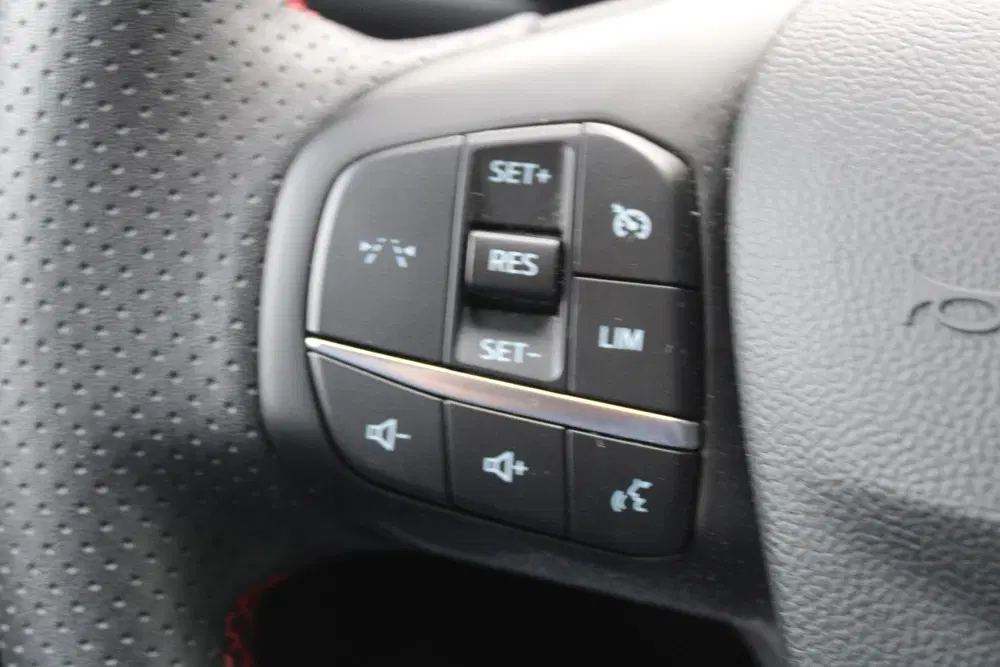 Ford Kuga 2.5 FHEV ST-Line 190pk uit 2025, foto 11