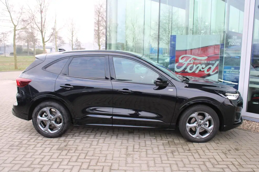 Ford Kuga 2.5 FHEV ST-Line 190pk uit 2025, foto 5