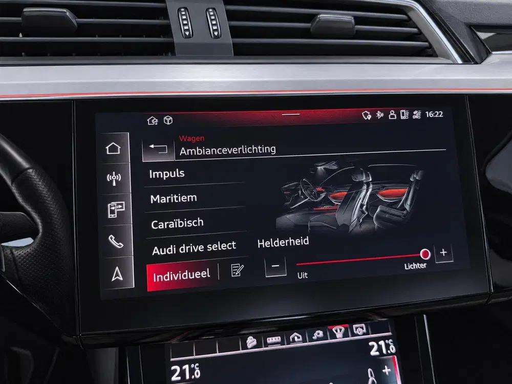 Audi e-tron 55 quattro S LINE 3X 95 kWh 360 uit 2022, foto 13