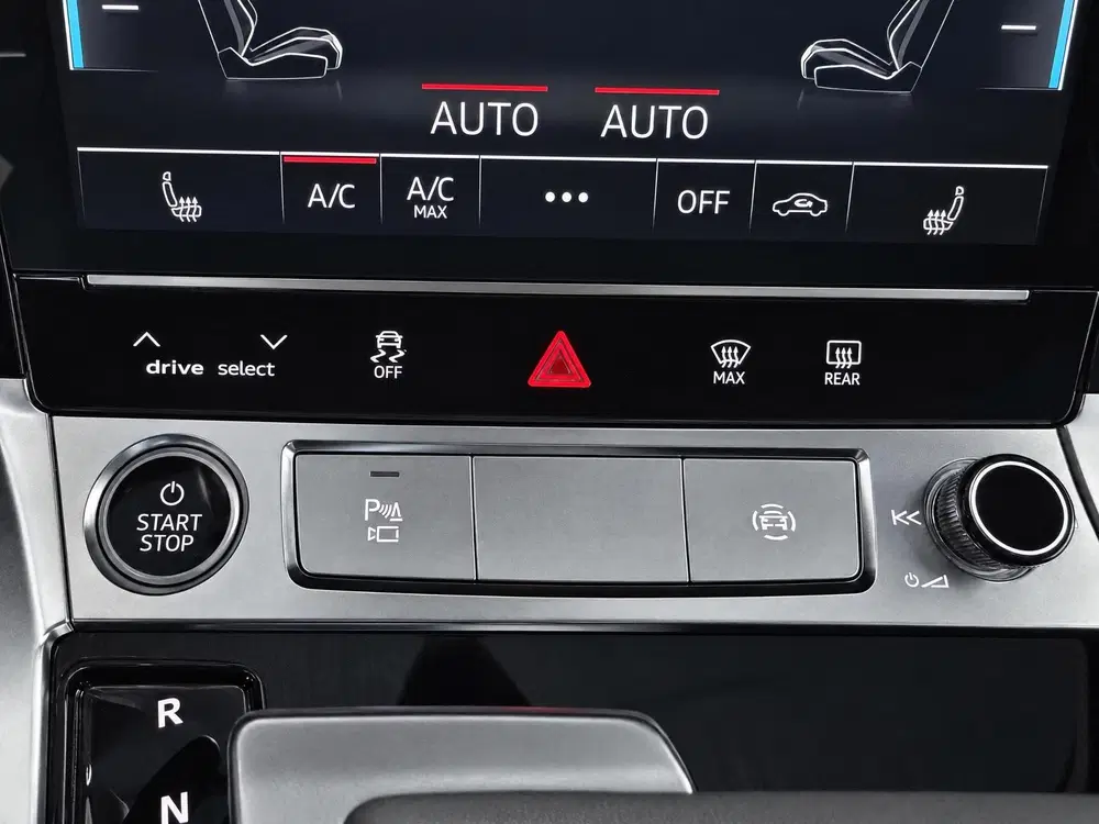 Audi e-tron 55 quattro S LINE 3X 95 kWh 360 uit 2022, foto 15
