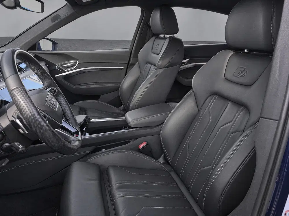 Audi e-tron 55 quattro S LINE 3X 95 kWh 360 uit 2022, foto 6