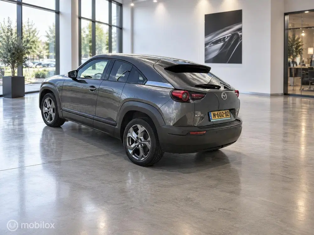 Mazda MX-30 e-SkyActiv 145 36kWh uit 2021, foto 9