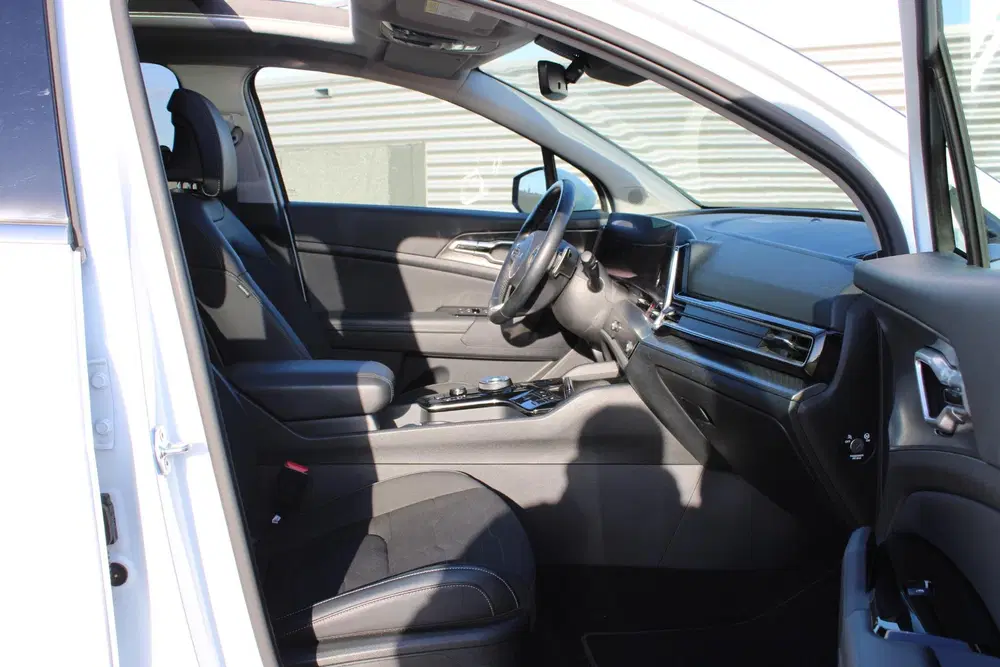 Kia Sportage 1.6 T-GDi Hybrid DynamicPlusLine Schuifdak uit 2024, foto 11