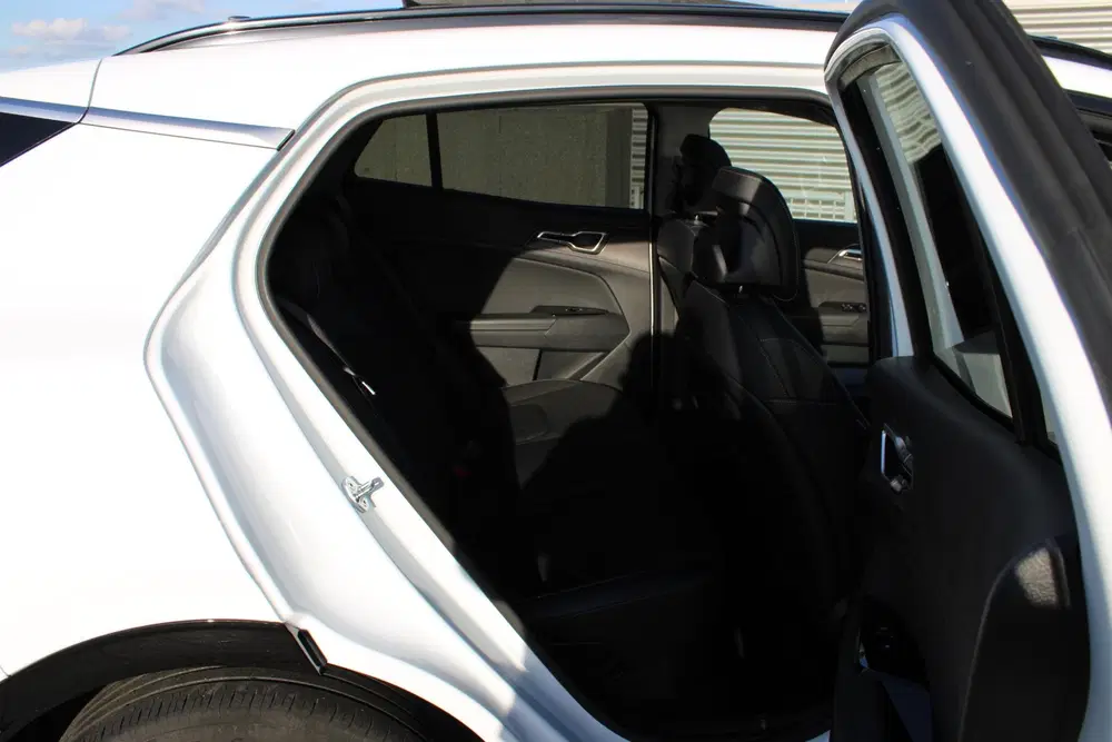 Kia Sportage 1.6 T-GDi Hybrid DynamicPlusLine Schuifdak uit 2024, foto 14