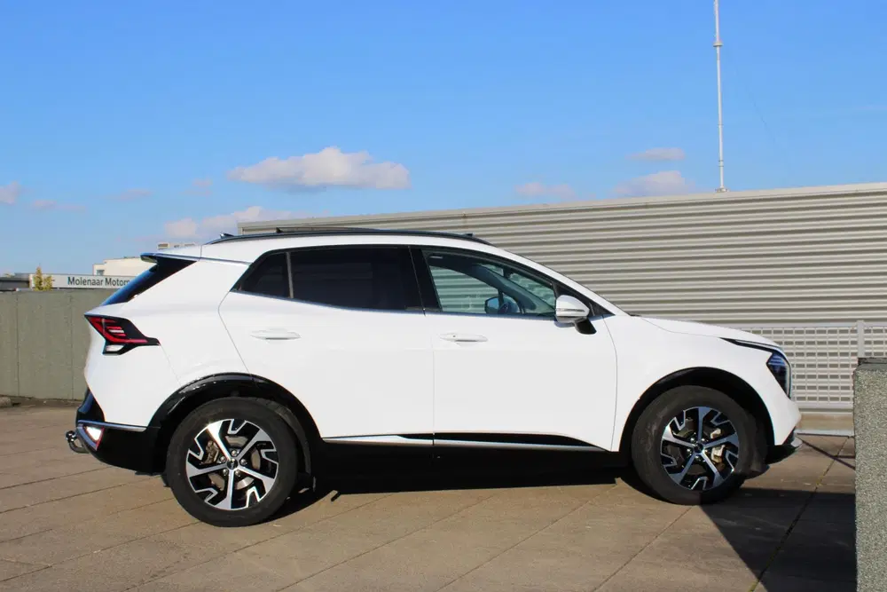 Kia Sportage 1.6 T-GDi Hybrid DynamicPlusLine Schuifdak uit 2024, foto 6