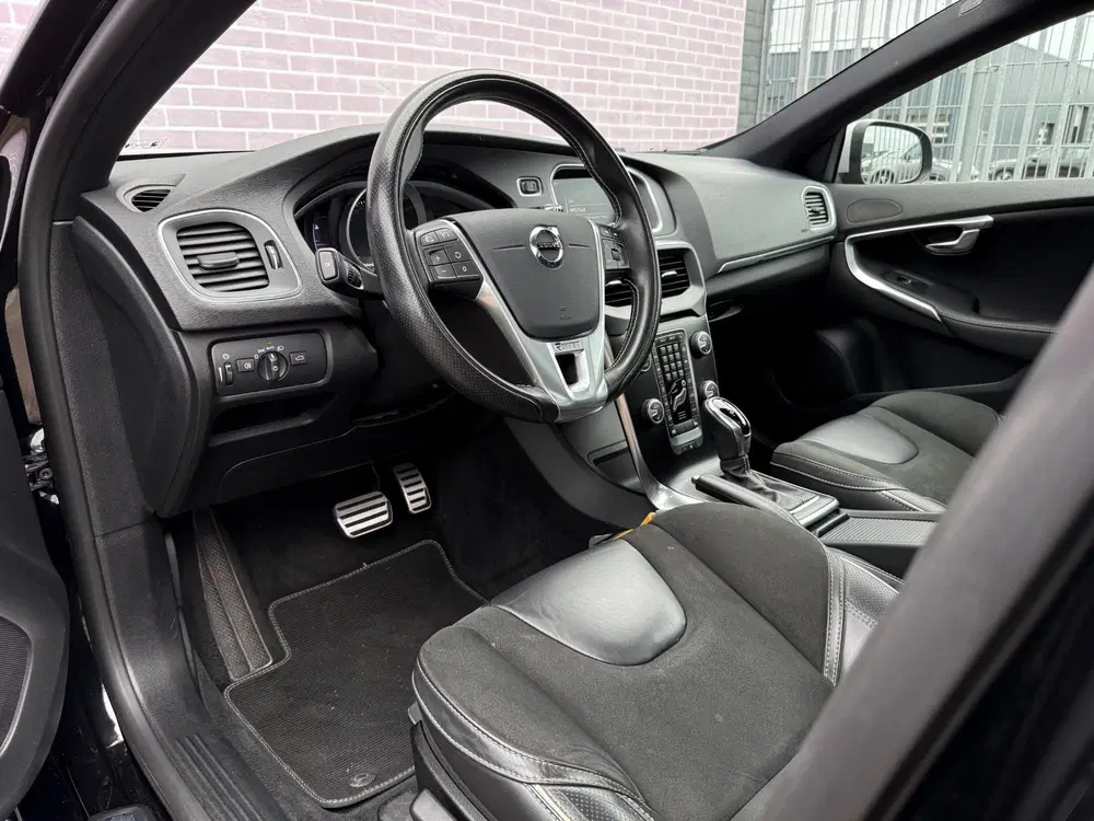 Volvo V40 1.5 T3 Polar+ Sport uit 2019, foto 12