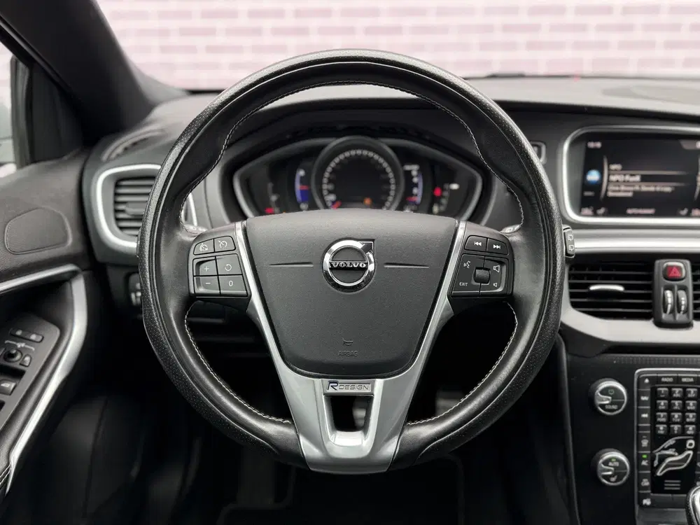 Volvo V40 1.5 T3 Polar+ Sport uit 2019, foto 5