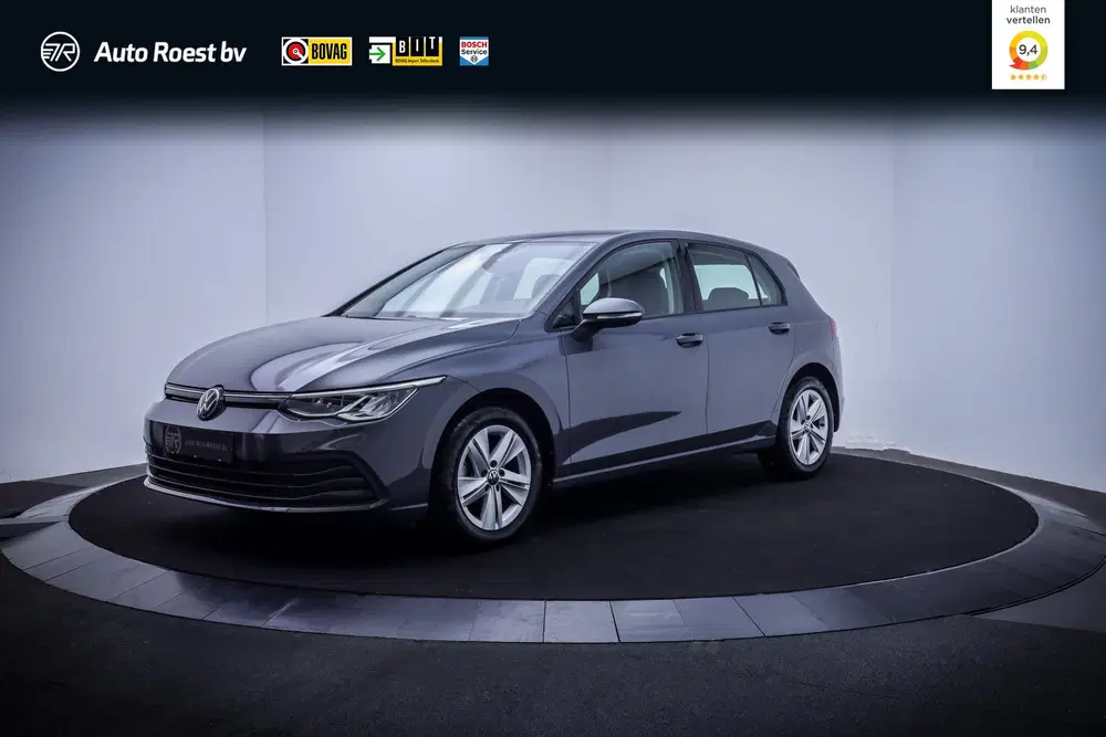 Volkswagen Golf 1.0 eTSI Dsg LIFE Plus FULL LED uit 2023