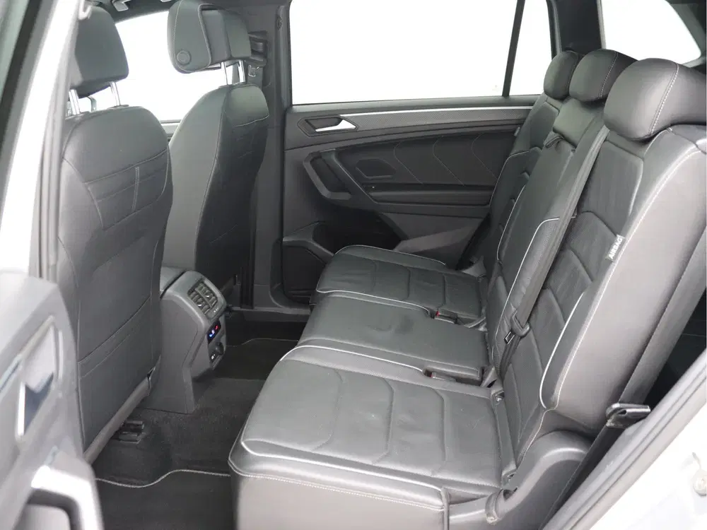 Volkswagen Tiguan Allspace 1.5 TSI R-Line 7p. Pano uit 2022, foto 12
