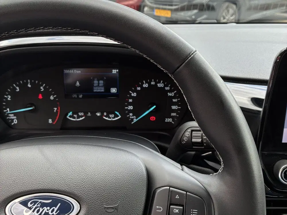 Ford Fiesta 1.0 EcoBoost Hybrid Titanium WINTERPAKKET. uit 2023, foto 14