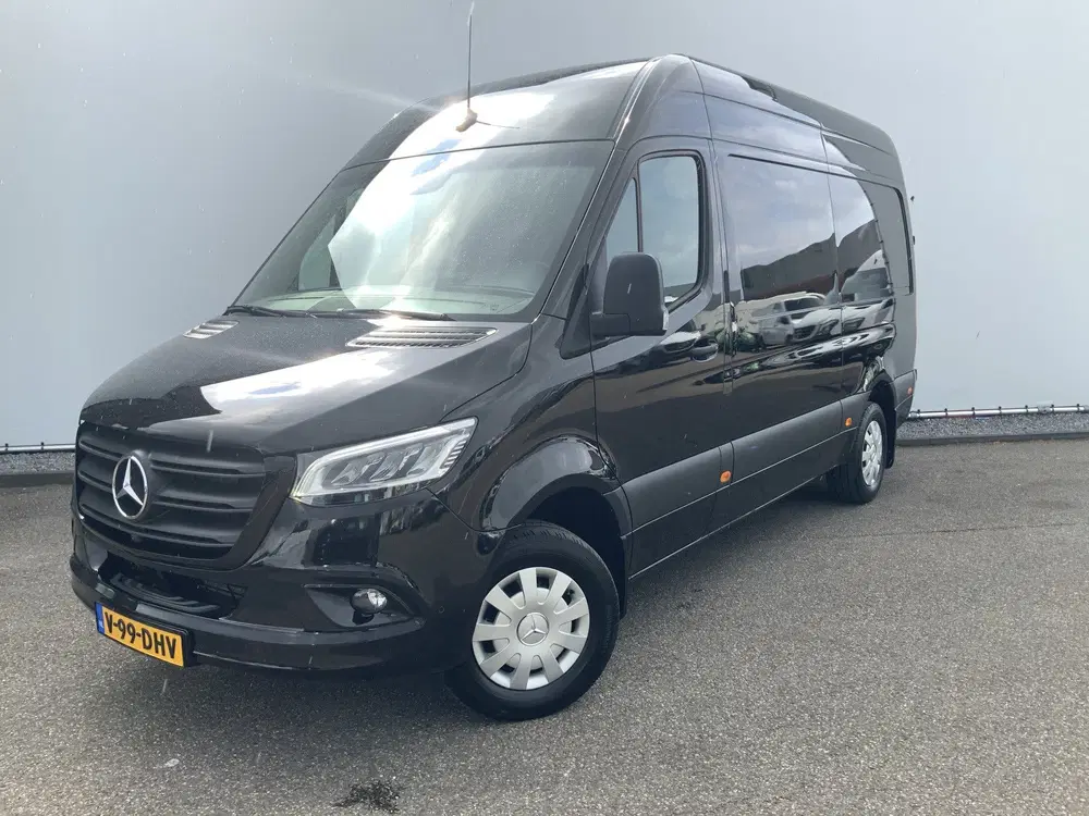 Mercedes-Benz Sprinter 311 1.9 CDI L2H2 Automaat Airco Cruis uit 2024