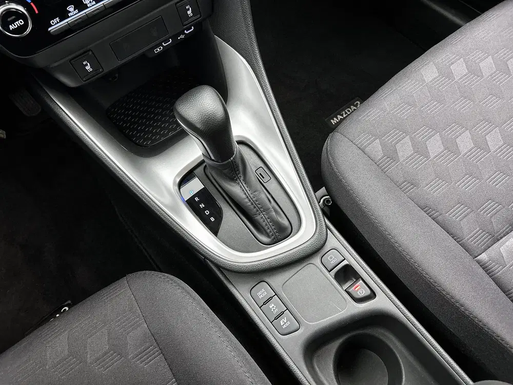 Mazda 2 Hybrid 1.5 Centre-line uit 2025, foto 12