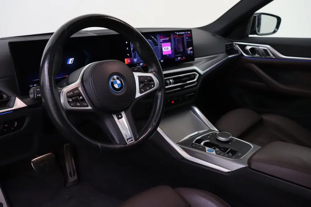 BMW i4 eDrive40 High Executive M Sport uit 2023, foto 3