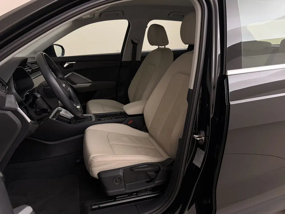 Audi Q3 45 TFSI e Advanced edition I Adaptive Crui uit 2023, foto 3