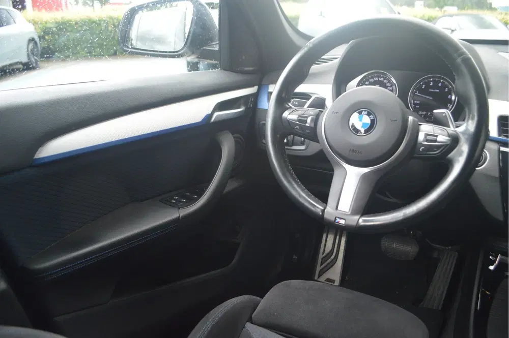BMW X1 sDrive20i M Sport Automaat uit 2019, foto 7