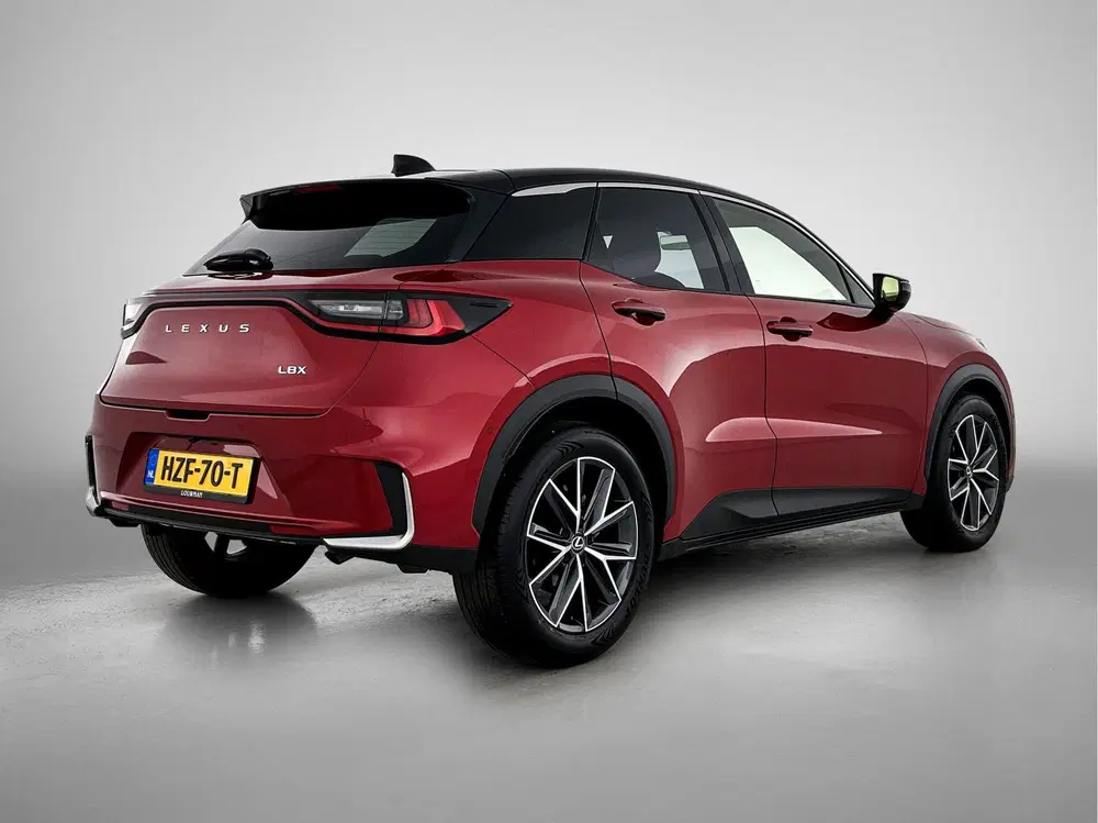 Lexus LBX Emotion 2WD Advanced Pack uit 2025, foto 2