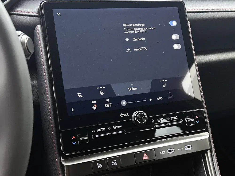 Lexus LBX Emotion 2WD Advanced Pack uit 2025, foto 9